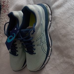 Asics Gel-superion Running shoe nwt